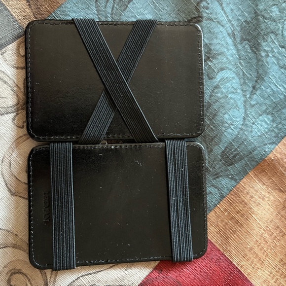 Magic Wallet For Men And Women - Picture 2 of 3